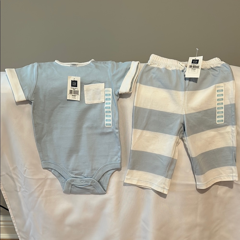 GAP Blue and White set